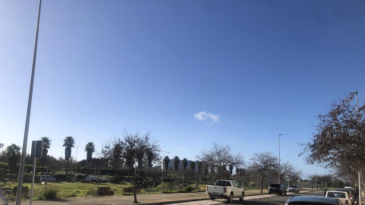 Vídeo | La urbanización que crece junto al barrio minero olvidado de Cáceres