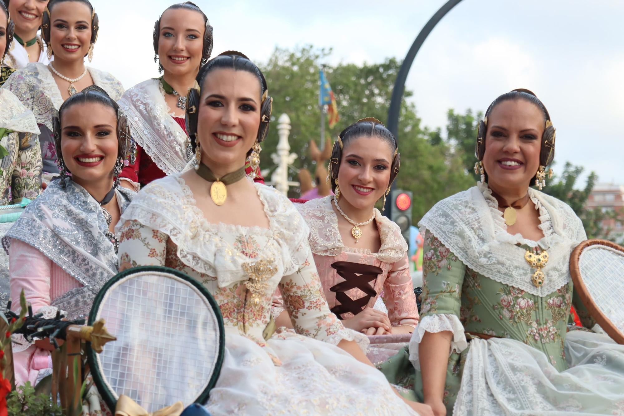 La Batalla de Flores de las candidatas a Falleras Mayores de València