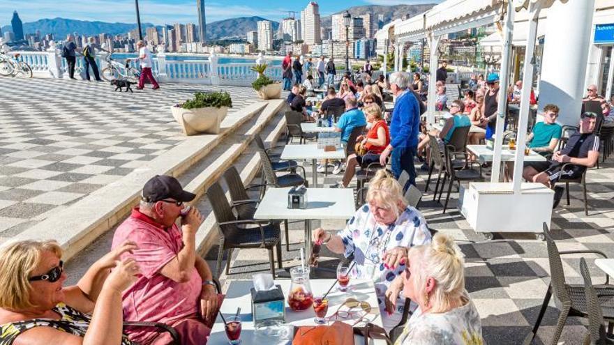 Una terraza de Benidorm, en imagen de archivo.