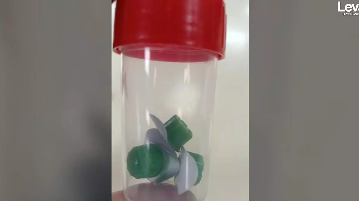 Sonajeros 'caseros' para llamar a Enfermería y quejas por falta de mantas en la UCI del Arnau