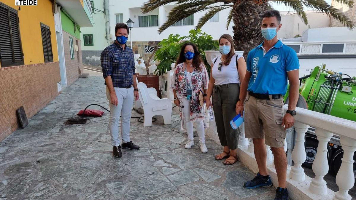 El Alcalde firma el acta de  inicio de las obras de mejora de urbanización del encuentro entre las calles El Sol y Avenida Quinto Centenario