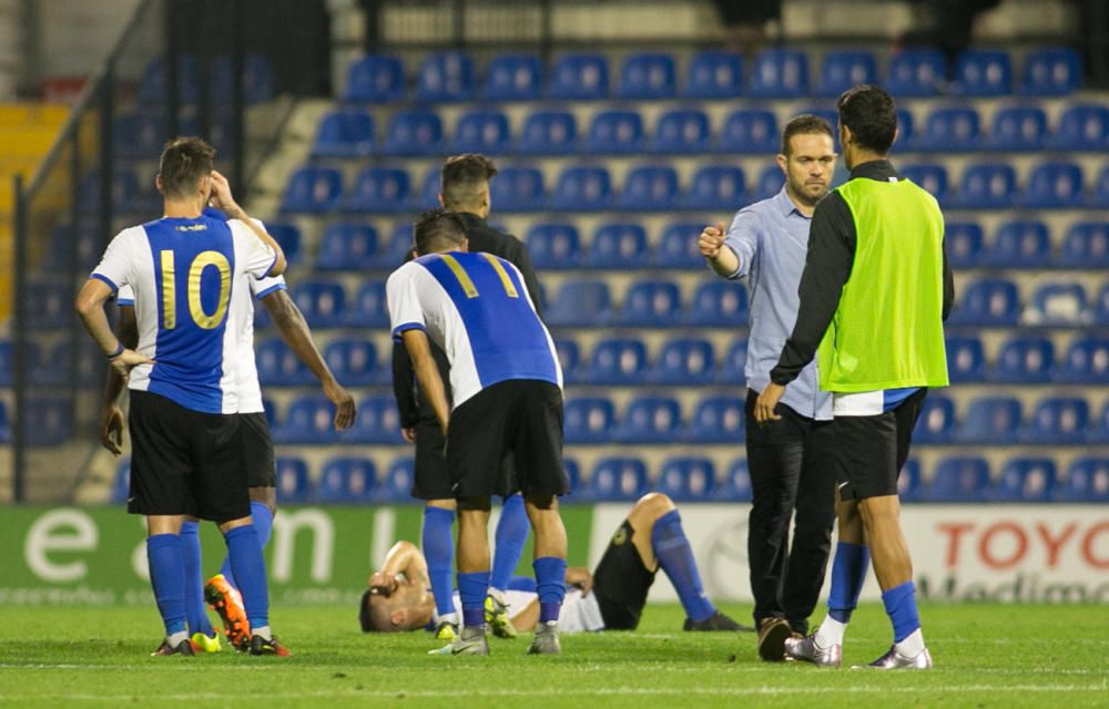 Batacazo del Hércules ante el recién ascendido Prat tras regalar la primera parte y desperdiciar ocasiones claras en la segunda.