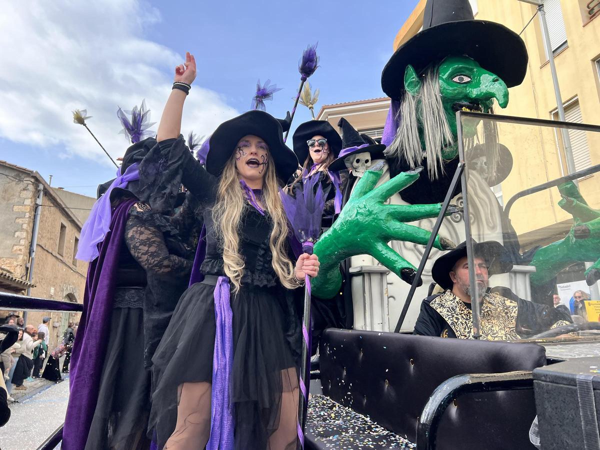 Les imatges de la rua del Carnaval de l'Escala