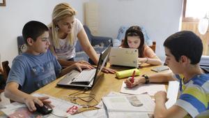 El ‘homeschooling’ s’obre pas a Espanya i ja suma 4.000 infants