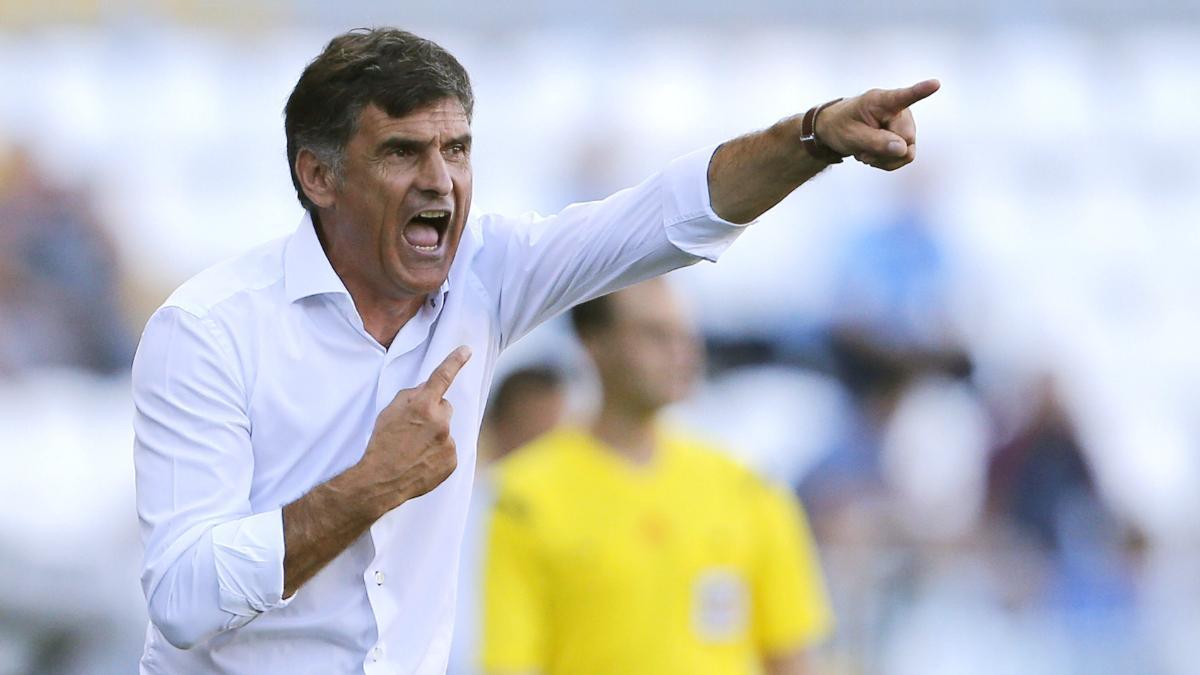 José Luis Mendilibar, menos de cuatro meses al cargo del Levante (2014) José Luis Mendilibar, menos de cuatro meses al cargo del Levante (2014)