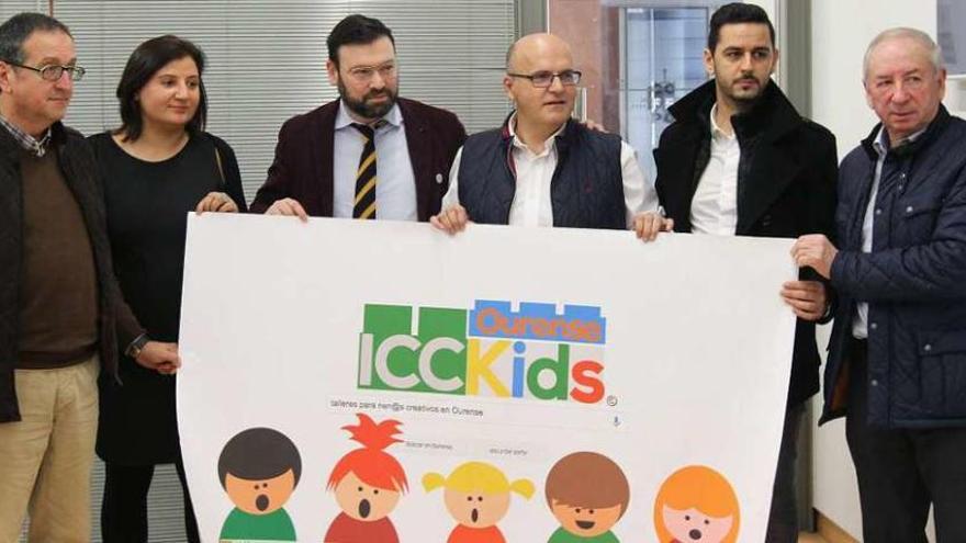 Presentación del cartel de la ICCKids, ayer en el centro cultural Marcos Valcárcel. // Iñaki Osorio