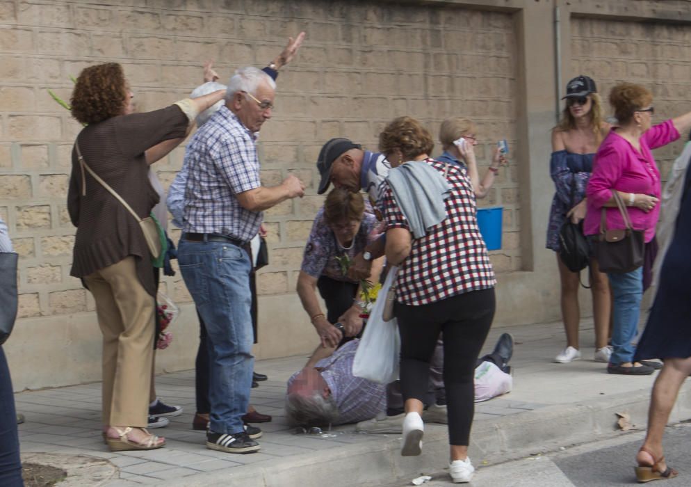 El cementerio de Alicante, a reventar