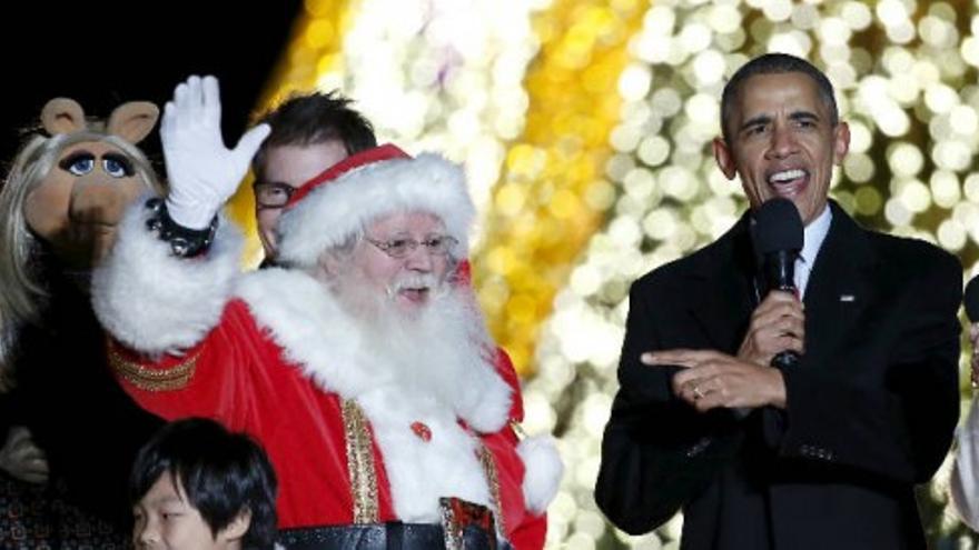 Obama inaugura la Navidad en Estados Unidos