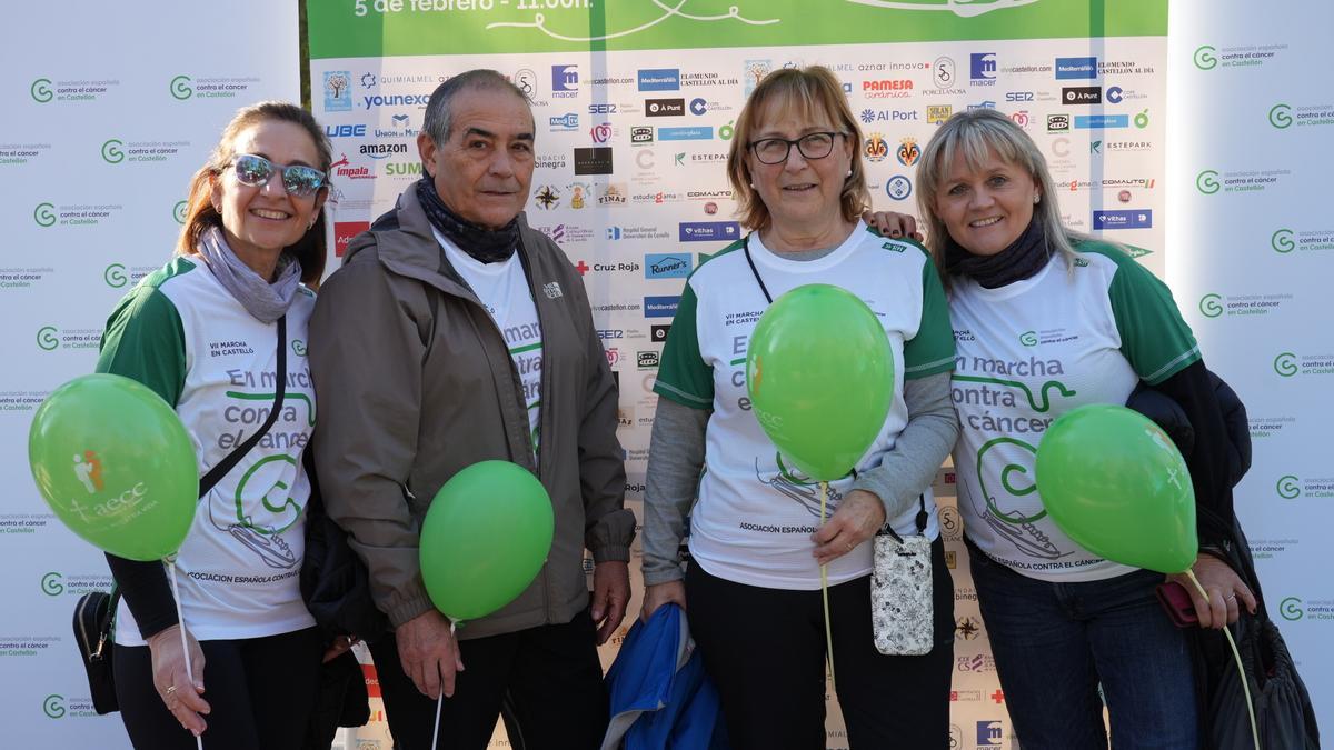 Búscate entre las imágenes de la marcha contra el cáncer de Castelló