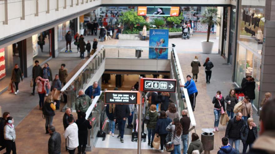 Viel los im Einkaufszentrum FAN in Palma de Mallorca.