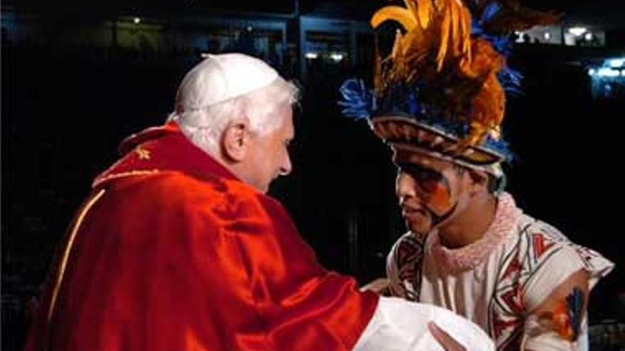 El Papa admite que en la evangelización hubo errores