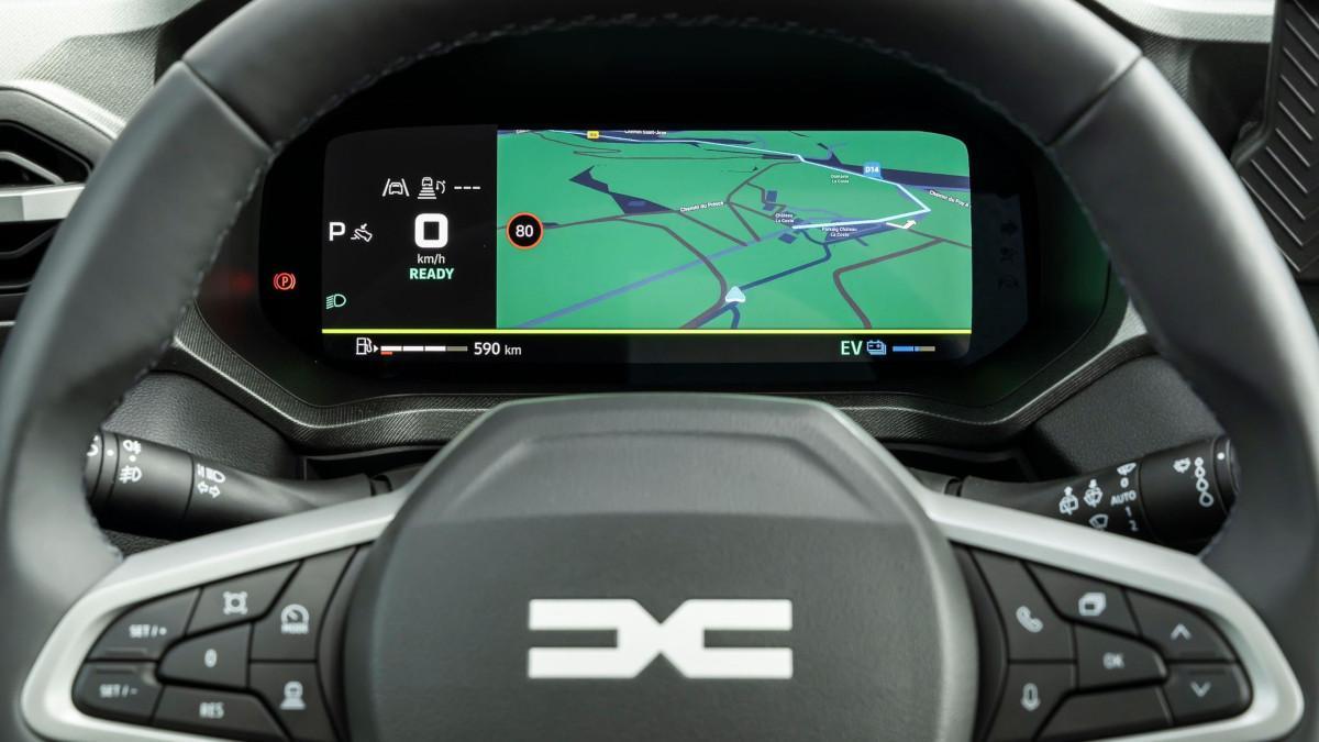 Cuadro de instrumentos del Dacia Bigster mild hybrid G 140 (5)