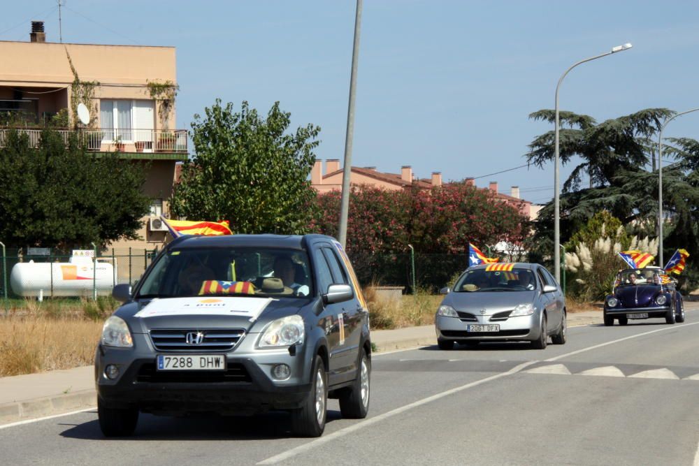 Marxa lenta de cotxes per l'Empordà i el Gironès