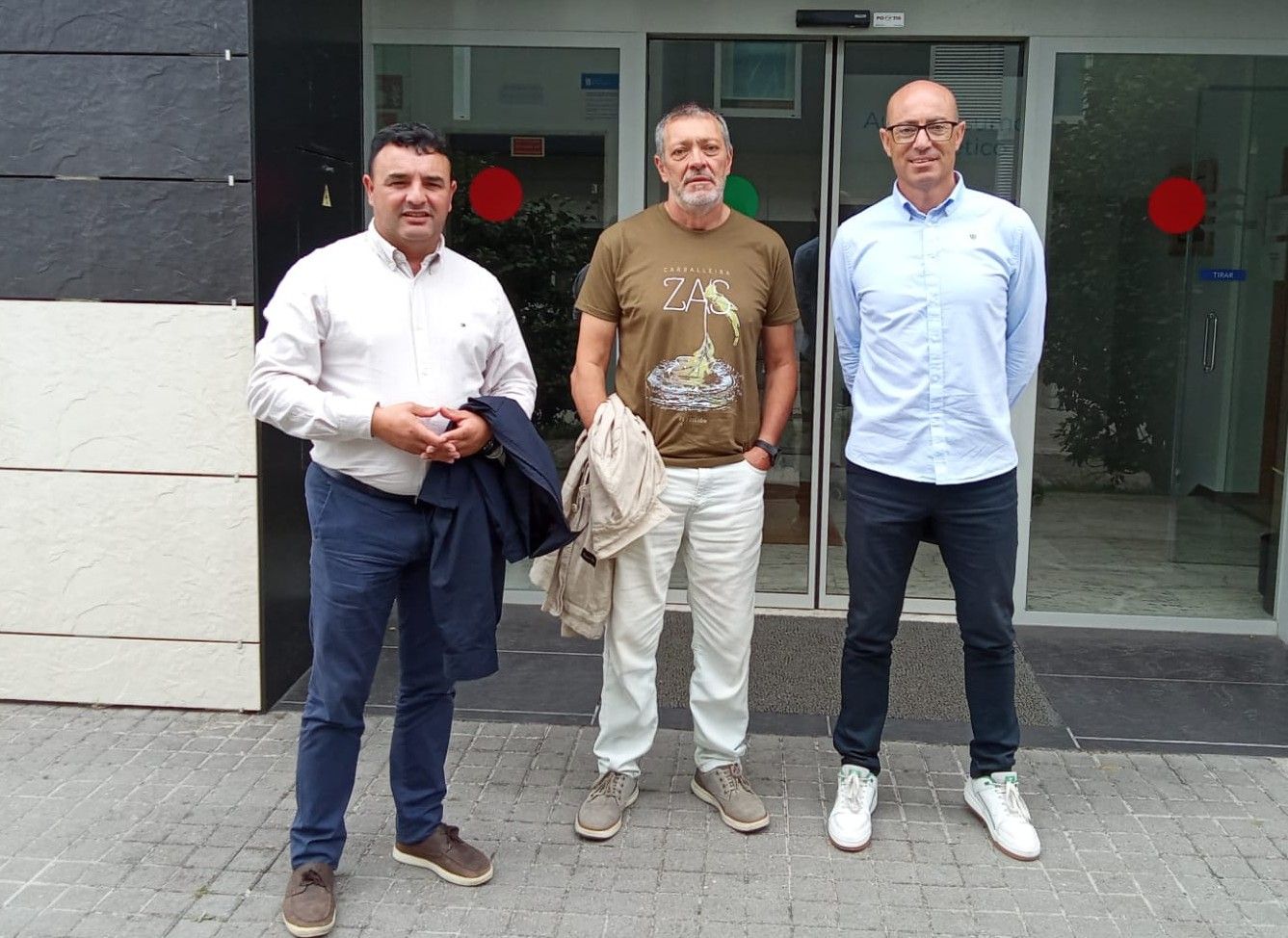 Francisco Charlín, esquerda, Manuel Muíño e José Muíño.