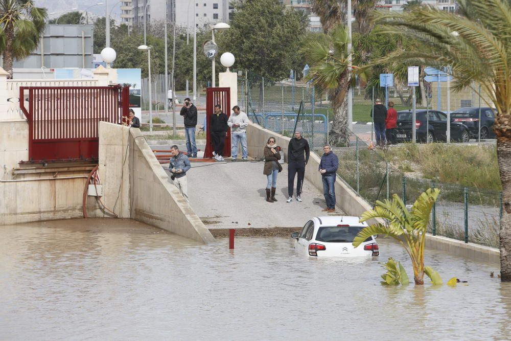 Efectos del temporal en la playa de San Juan