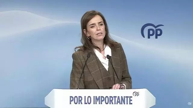 Carmen Fúnez, sobre María Guardiola: “En estas negociaciones sobra ruido y falta trabajo serio”