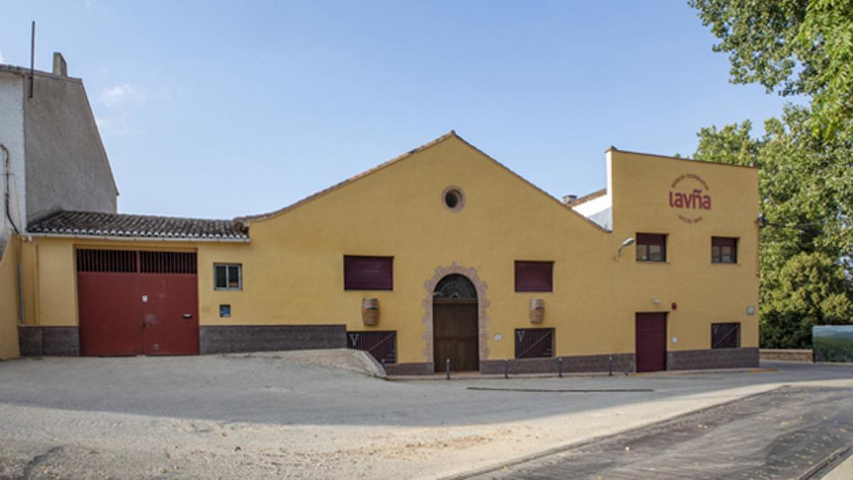 Vista de la bodega localizada en la Font de la Figuera.