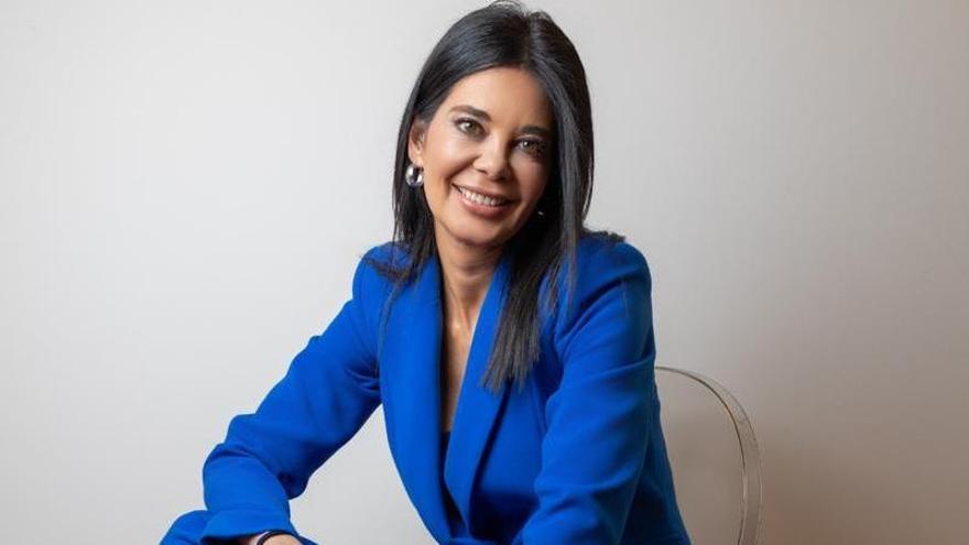 Silvia Leal, socióloga y experta en IA: "El partido que mejor maneje la inteligencia artificial tendrá una enorme ventaja en las urnas"