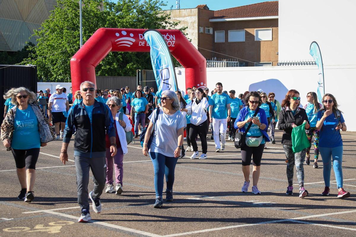 Badajoz se viste de azul para marchar por los niños con cáncer