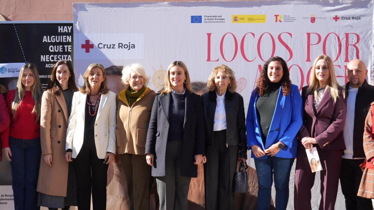 Presentación de la campaña ‘Locos por Acoger’, impulsada por Cruz Roja y la Consejería de Política Social, Familias e Igualdad. |