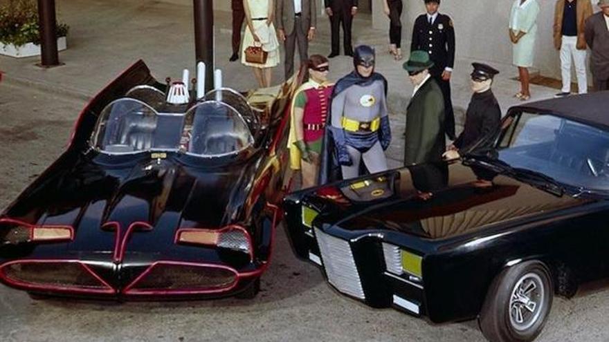 Se hicieron 2 crossover entre &#039;The green hornet&#039; y &#039;Batman&#039;