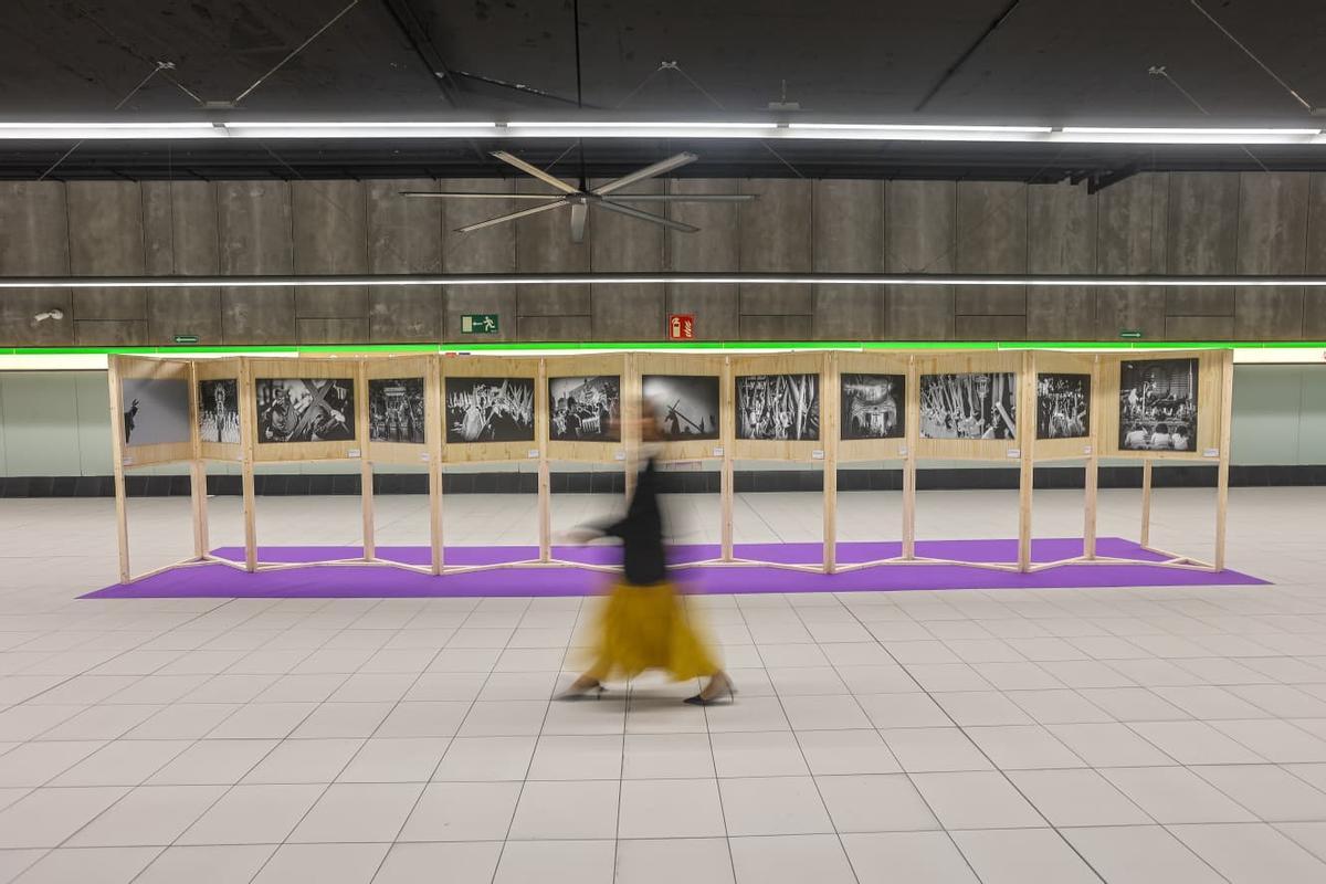 Metro de Málaga acerca la Semana Santa con una exposición de Lorenzo Carnero en Guadalmedina Metro de Málaga acerca la Semana Santa con una exposición de Lorenzo Carnero en Guadalmedina