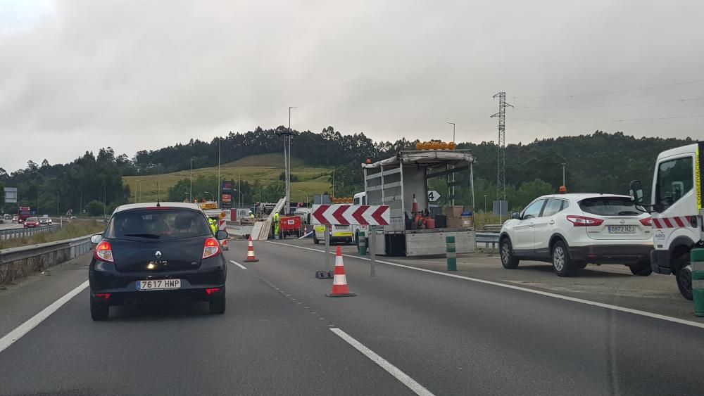 Obras en la autopista "Y" a la altura del Montico