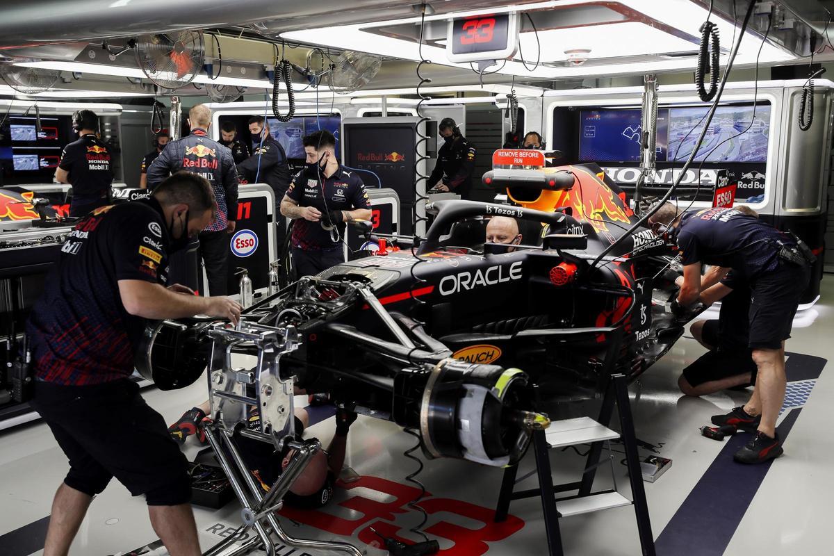 El cambio de motor de Max Verstappen se conoció entre el primer y el segundo entrenamiento.