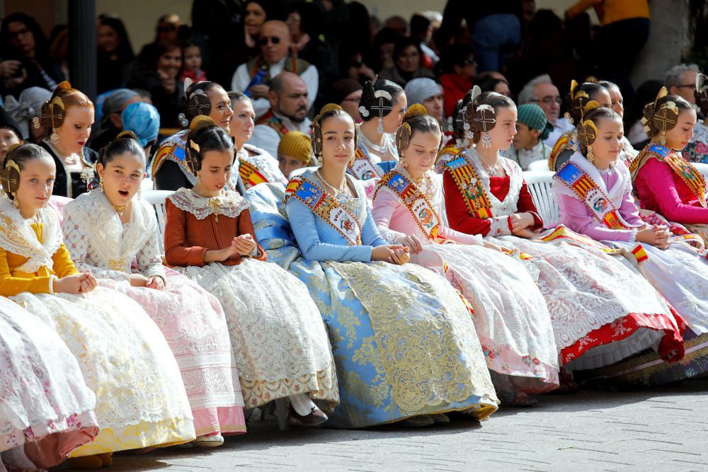 Homenaje a la Senyera de las fallas del Marítimo