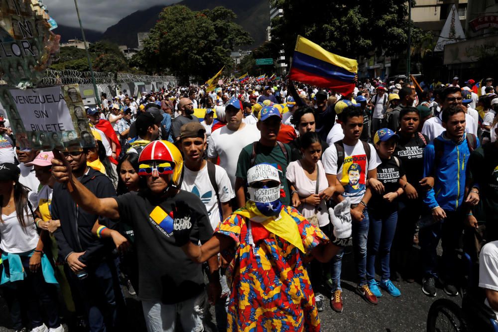 Disturbios en Venezuela por la entrada de la ayuda humanitaria internacional