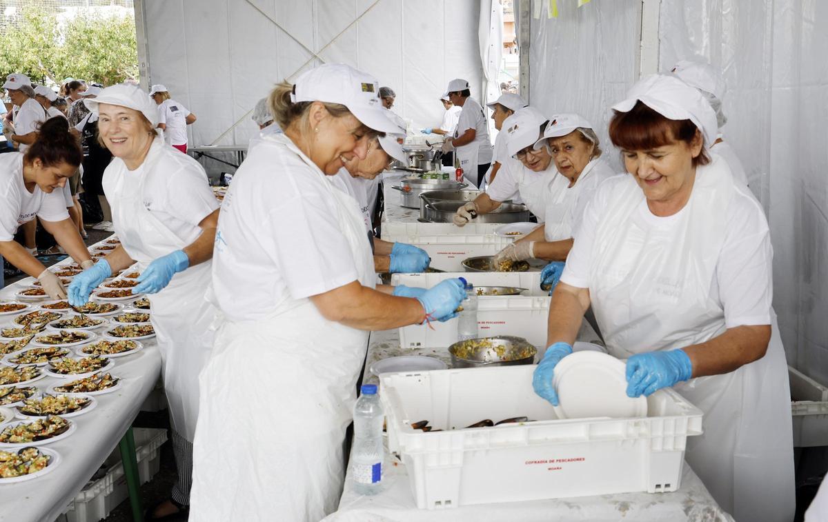 Moaña exalta su mejillón en una fiesta que vende cinco toneladas de producto en menos de tres horas