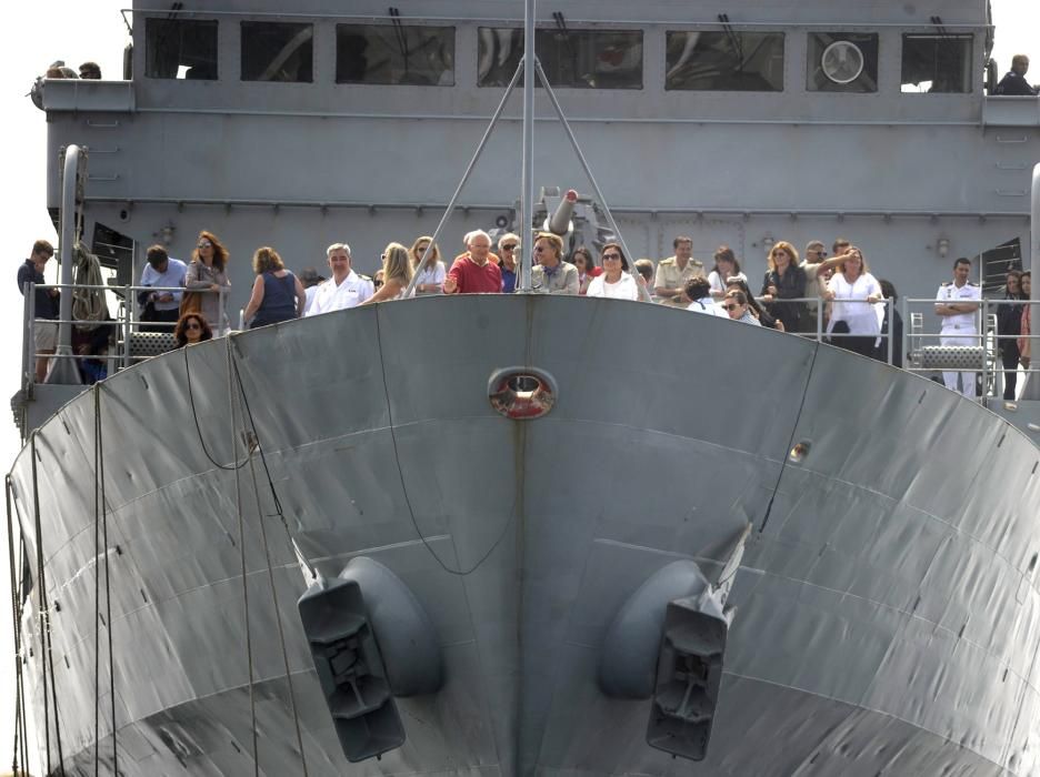 La Regata de Grandes Veleros abandona a A Coruña