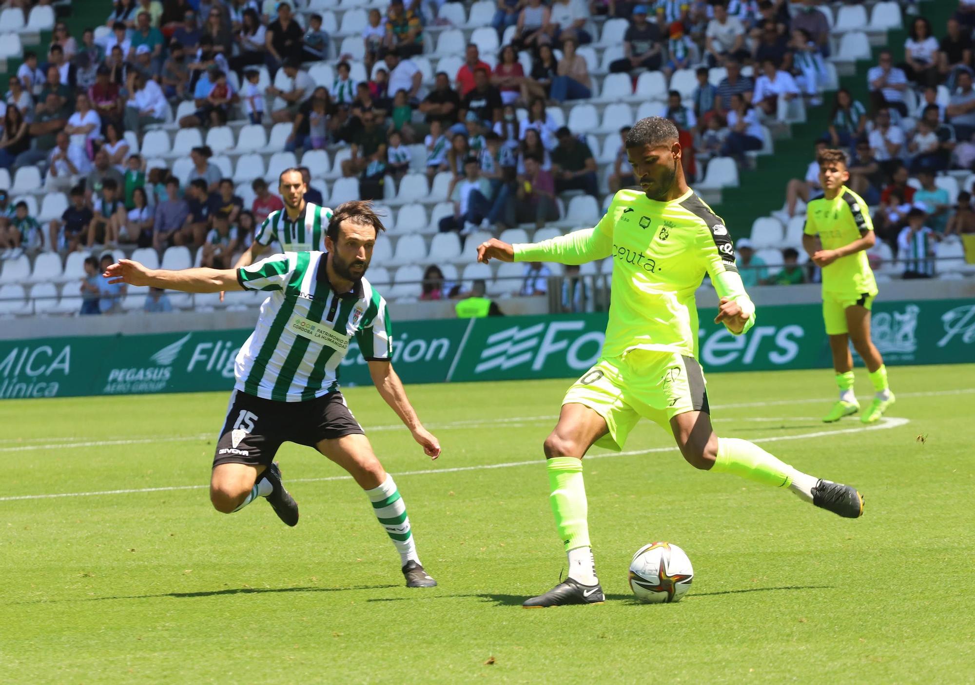 Las imágenes del Córdoba CF-AD Ceuta CF