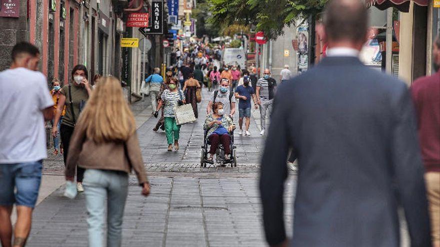 Imagen de la calle del Castillo, una de las vías principales comerciales de Santa Cruz de Tenerife.