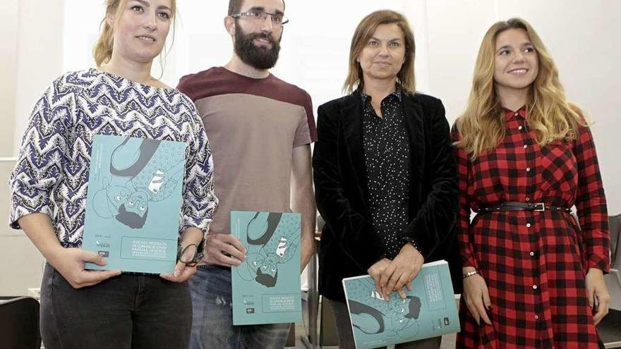 Por la derecha , Soraya Calvo, Montserrat López, Álvaro Granda y Sheyla Suárez, ayer.