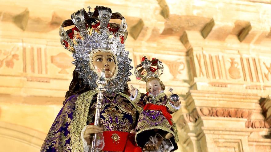 La Virgen de la Fuensanta ya descansa en la Catedral