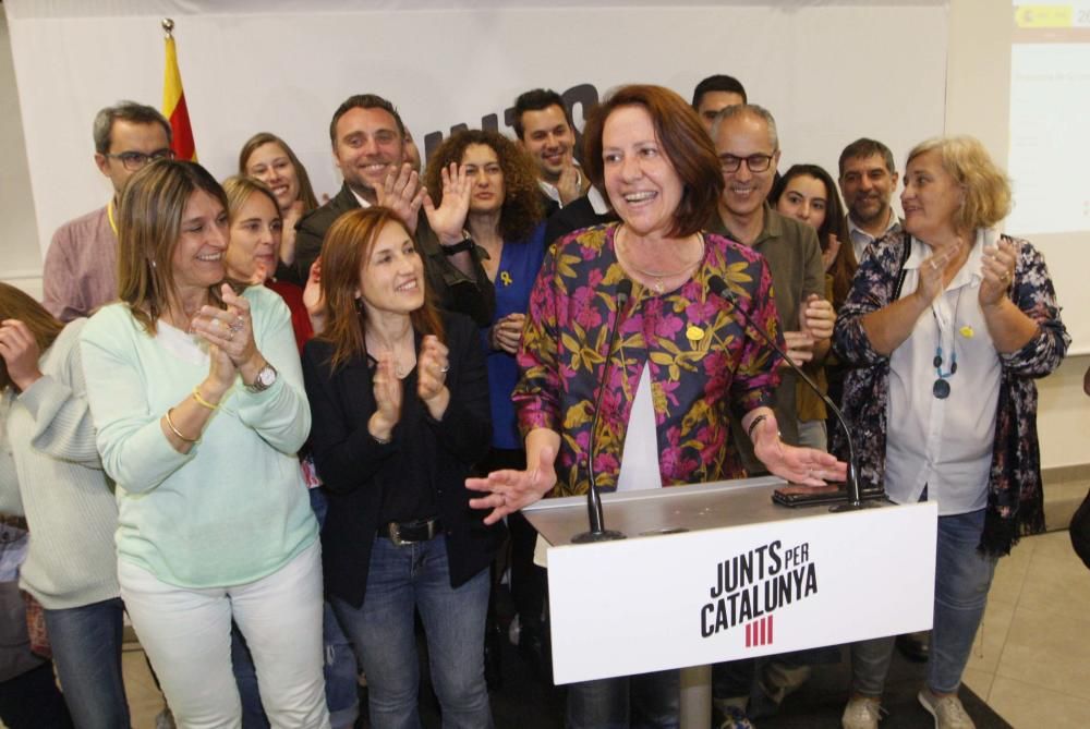 Marta Madrenas celebra la victòria a les eleccions municipals a Girona