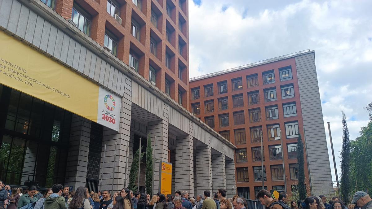 Sanidad concluye el proceso de adjudicación de plazas MIR: los residentes comenzarán a formarse el 5 junio