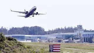 El aeropuerto de Lavacolla despide el verano con un crecimiento acumulado del 11,7%