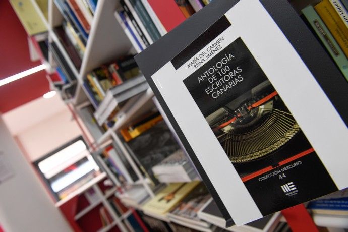 La Librería del Cabildo de Gran Canaria se renueva al cumplir 25 años