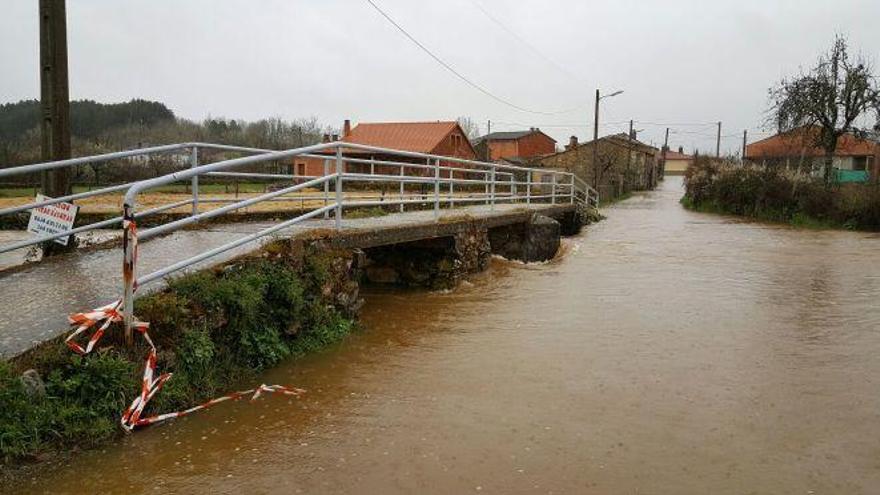 Las lluvias provocan inundaciones en diversos pueblos de Zamora