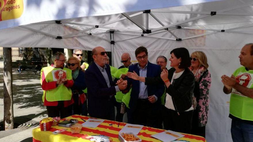 Aliaga y Allué se comprometen ante Aragón Stop Sucesiones a suprimir impuesto