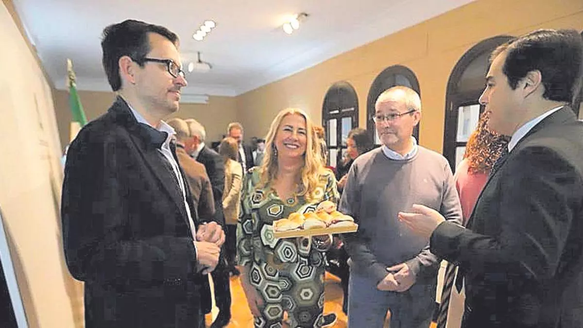 Desayuno navideño de la Junta con los medios