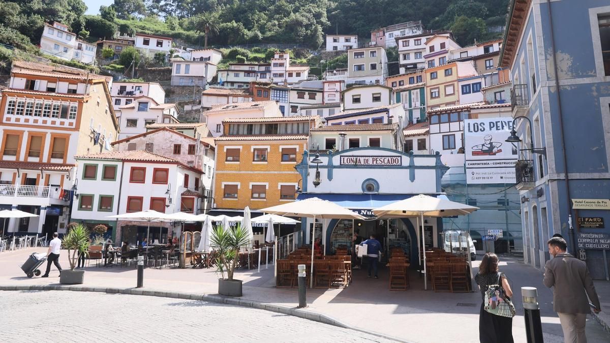 Cudillero, plaza de La Ribera