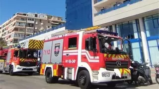 Desalojan un hotel de Fuengirola por un incendio que se salda sin heridos