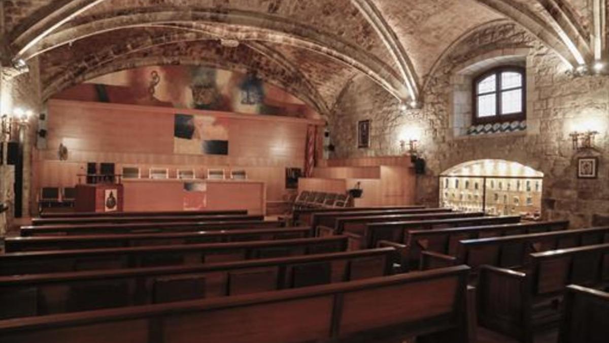 Auditorio de la Reial Acadèmia de Farmàcia, en la calle del Hospital.