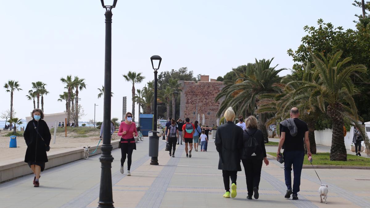 GALERÍA | Los destinos turísticos de Castellón reciben a los visitantes en Viernes Santo