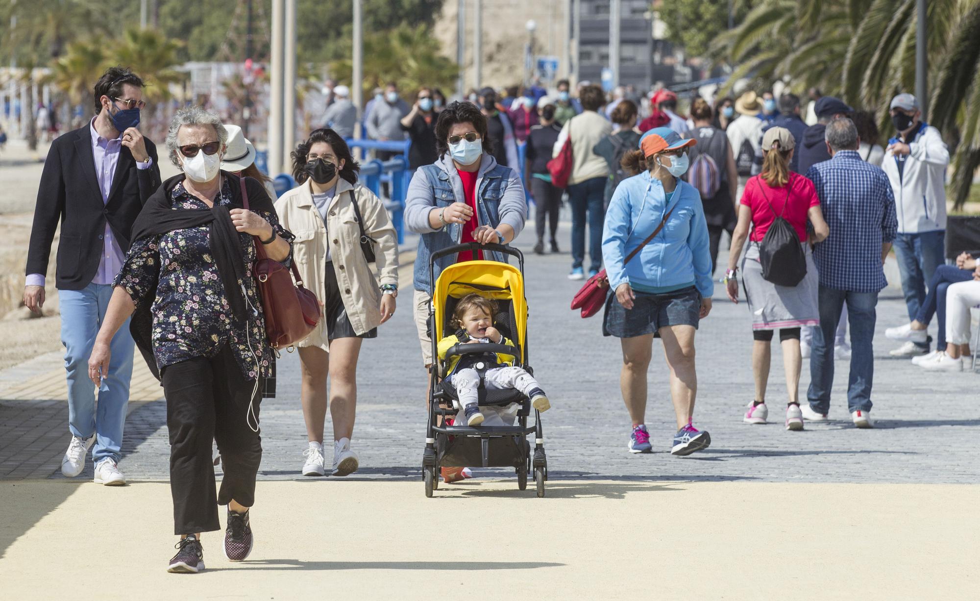 Así se ha celebrado el Domingo de Mona en Alicante