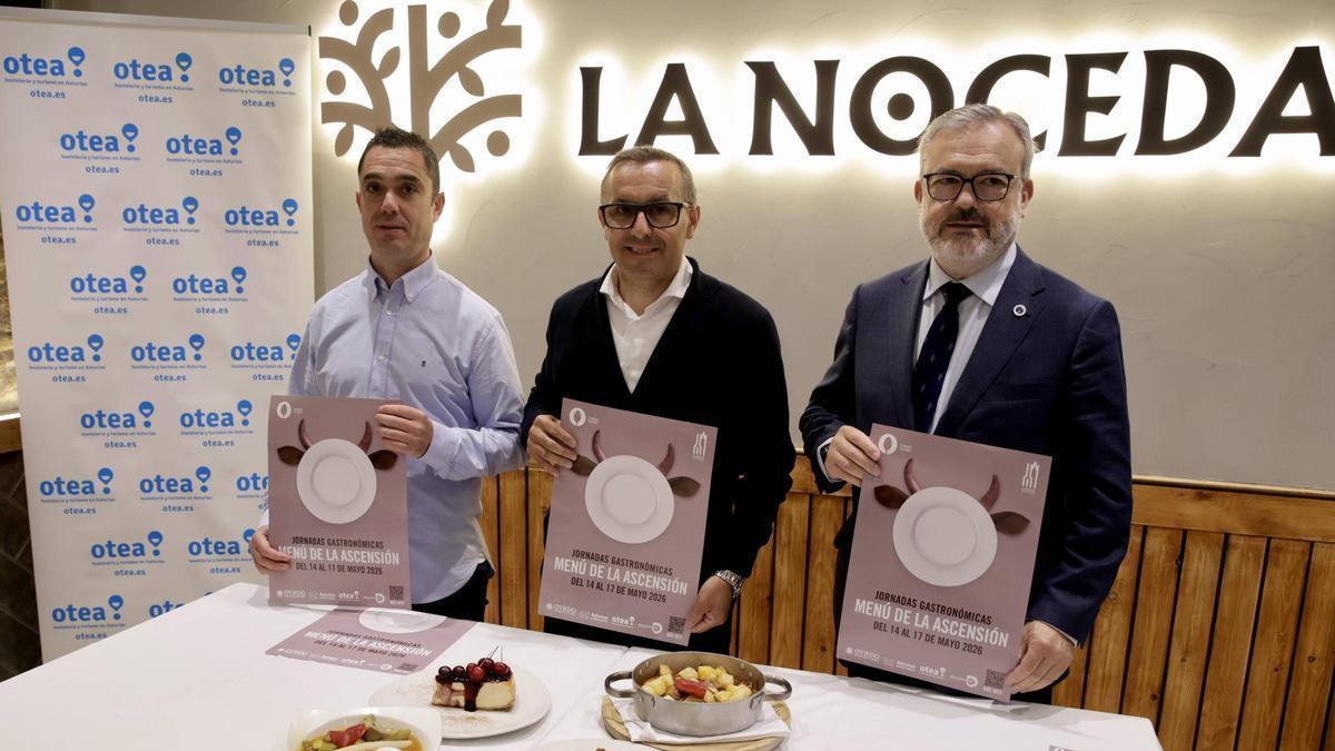 Por la izquierda; Rubén Rodríguez, Fernando Corral y Alfredo García Quintana.
