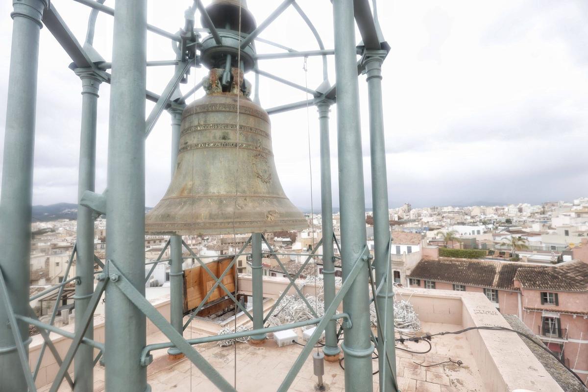 Todo a punto para que el reloj de Cort dé las campanadas